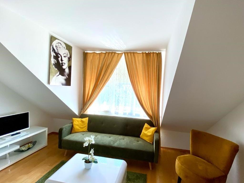 Cosy Apartment In Central Location Відень Екстер'єр фото